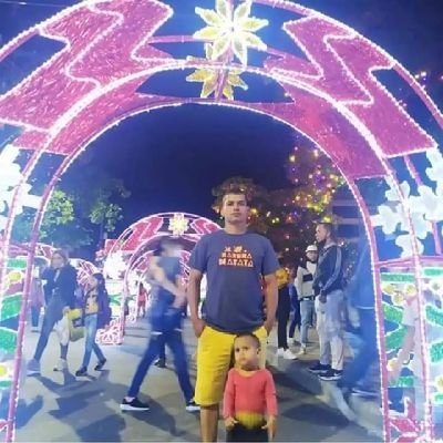 no creo en el dios de muchos, no creo en políticos, millonarios fc💙.