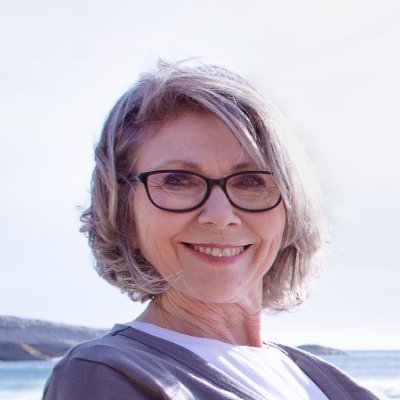 Indie Publisher, 7-time international bestselling author, and coaching entrepreneurs to elevate their brands & visibility by becoming bestselling authors.