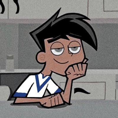 nicovarv_'s profile picture. fortinero de la cuna al cajon