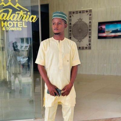 Mastergroove_99's profile picture. KWASU Alumni 🏫 | Biochemist ⚗️ | FrontEnd Developer + WordPress Web Developer 🌐 | Science + Tech Explorer 🚀