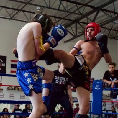 _jonsolo's profile picture. Never tell me the odds 🎲🎲 This is the way✊🏽. big nerd gamer guy🎮 I strive for Platinum trophies, or TRY to. Muay Thai🥊