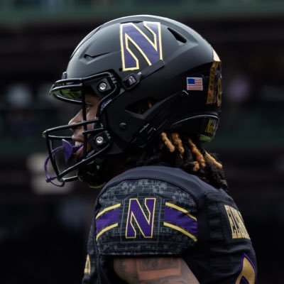 Wide Receiver @ Northwestern University // 6’4” route runner & pass catcher // Cali ✈️ Chicago, IL // Instagram: @iamfuture4