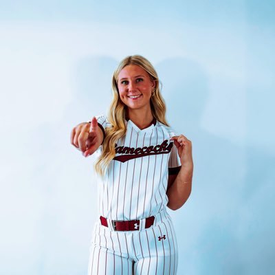 South Carolina softball commit🐔🤙🏻 ll Carolina Elite 18u - Genovese ll RHP ll Weymouth High School