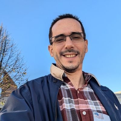 KonradLinkD's profile picture. Outer space policy and law 🛰️⛏️⚗️, stone industry, longevity