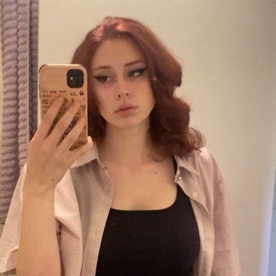 21/they/them #reibreadtwt i have a boyfriend. lover of andrew minyard. never perceive me. streamer who will probably never stream again(unless)
