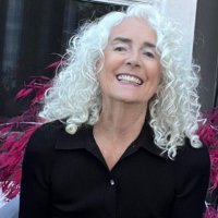Heather Holmes 🧜‍♀️🇨🇦 (@heather4oakbay) Twitter profile photo