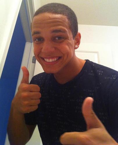 VemmaCorporate's profile picture. We Give To Charity! Official Pheonix Suns drink! we Tweet, Skype, and Oovoo to educate the masses on how to get paid for drinking Vemma! DM ME!