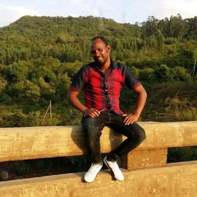 AdinewAgiz59982's profile picture. 