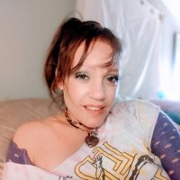 Rochelle (@riffilz) 's Twitter Profile