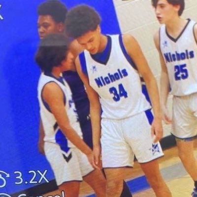 d1adro's profile picture. 28' 6’2 170lbs 🏀 GPA: 3.9 📥 Joshual High school TX📍
