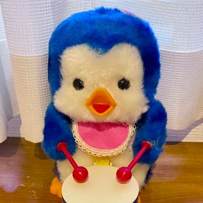 2008🇦🇺2013-2020🇭🇰英語👌廣東話🤏 猫、レトロ、ぬい🩷コメント、フォロー、RP、引用、お気軽にどうぞ🙆♀️ 香港グッズ▶︎惠記士多@waikeestore