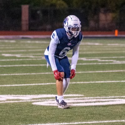 Santa Rosa junior college DB| 6’0| 180lbs| Email:kyrenjackson21@icloud.com | #7072496485