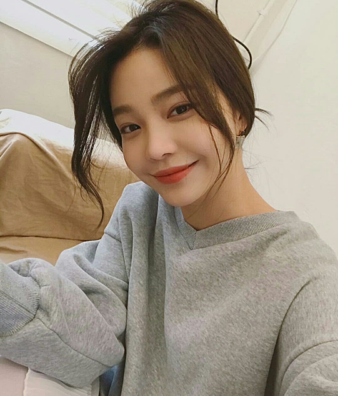 kimberl77392315's profile picture. ビンボーから成り上がり／10社経営/資産40億・今は稼げる情報をお伝えしたり、10万円をプレゼントしたりしてます!今だけLINE追加で10万円プレゼント企画中・まずはフォローしてください!当選確率UP中！☞　https://t.co/kVoeHafikw