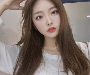 elizabe68028466's profile picture. 貧乏から成り上がり/8社経営・資産100億/今は稼げる情報をお伝えしたり、10万円をプレゼントしたりしています／現在LINE追加で10万円配布中｜まずはフォローしてください／高確率当選中！⇒　https://t.co/qxyIvT7QLo