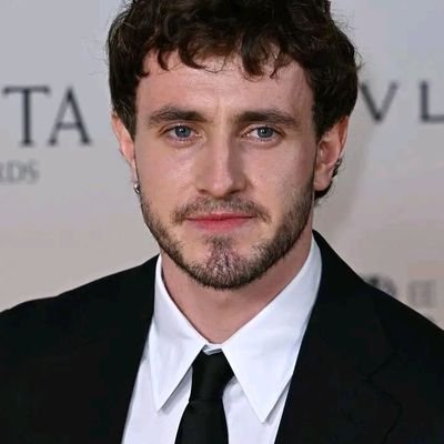 Paulmescal1_'s profile picture. 