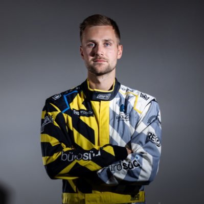 Part of @racingprodigy 🏁 Driver for @bscompetition 🏎️ DiL Simulator at @manthey_racing 👨🏼💻