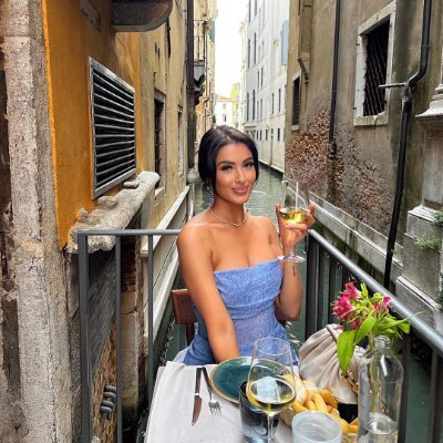 AaliyahPerez0's profile picture. Aconfident and independent girl who loves to capture life's best moments and enjoys golf, fitness and shopping to make every day vibrant and colourful!✨🏌️‍♀️💪