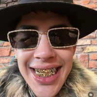 v 👩🏽‍❤️‍💋‍👩🏼 (@jaslord3) 's Twitter Profile