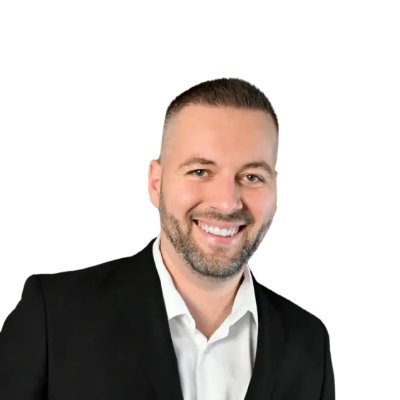J'aide les futurs entrepreneurs à acquérir les compétences et les connaissances nécessaires pour lancer leur propre boutique en ligne.
Ma formation gratuite 👇