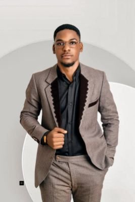 No-code expert • SEO consultant • Software engineer • Brand strategist  • CEO @invollv • Lover of God • Helping businesses & brands using tech-driven strategies