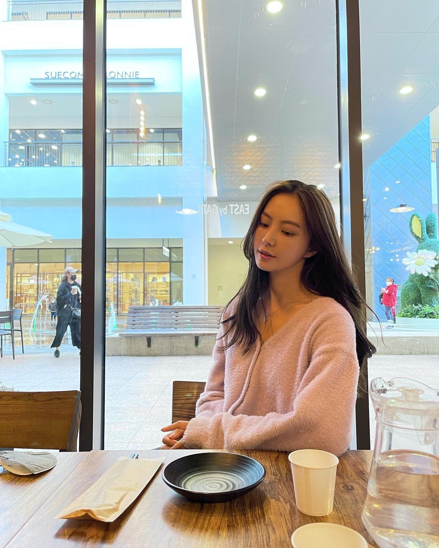 SlosmitursmYOP's profile picture. 