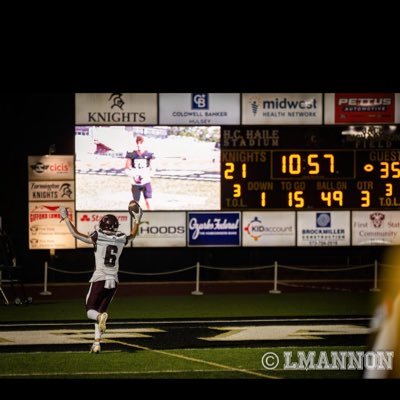 (Poplar Bluff Highschool) Class of 2026(track and field hurdler)(110s-14.09) (300h-38.6) (6’3 185 football receiver)