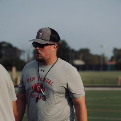 RB Coach @ Van High School || K.D.K.T || SAGU Alum||