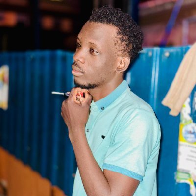 DavidRomak's profile picture. Tech enthusiast 🚀 | Frontend Dev | Building solutions one line of code at a time 💻 | Always learning 📚