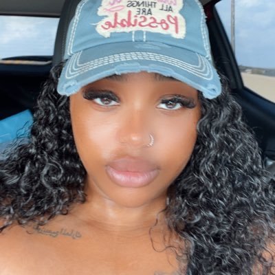 Vaeh773604's profile picture. 