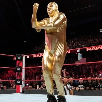 heelortonera's profile picture. 