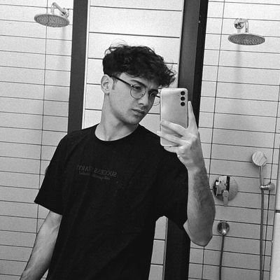 mustafabaypara's profile picture. 