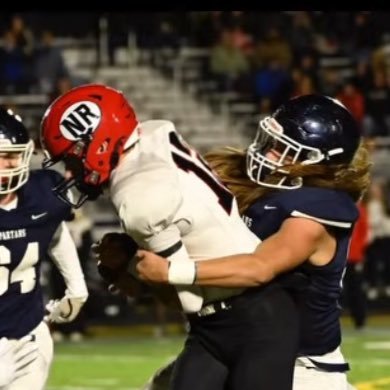 VVHS Football 2025 #51 6”4 225 First team all swbl first team all district ALL STATE NG DT DE