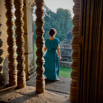 Janedoelogy's profile picture. A legal alien in 🇫🇮