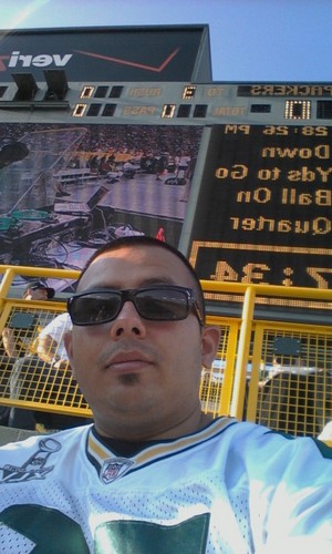 1saacs's profile picture. 