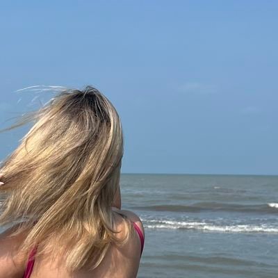 sheldonisthier's profile picture. Why is Gamora?