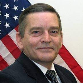 Father, Husband, Grandpa, Veteran, Scout Leader, former LEO.
Finished Grade 8 (1979), then full-time job. Joined Navy @17. GED @21 and https://t.co/G7o3PSQgF1. @46. Never Stop!