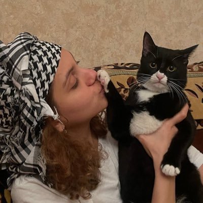 aaslnva's profile picture. 