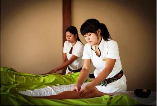 Provide the best massage in southern Lombok, well trained therapist to complete your relaxing holiday, check out our special offer. spa menu check favorite