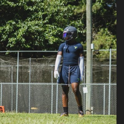 LB,RB,QB discovery high school NCAA ID# 2508687032 6’0 195 https://t.co/wrePAMne2I