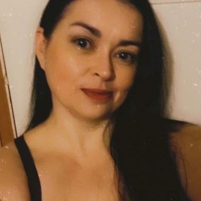 Claire D Profile