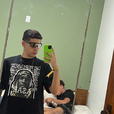 Enzoromano_jun's profile picture. 🖤❤️