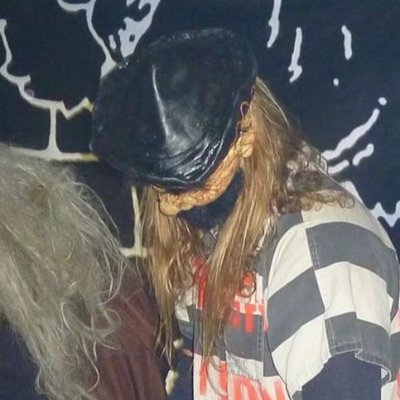 Biologist/bat specialist
I 🖤🦇more than anything
I saw an angel (Fletcher Shears) 16.02.🖤🃏🧩⚔️
Fletcher gave me his drumstick :') 16.02.🖤