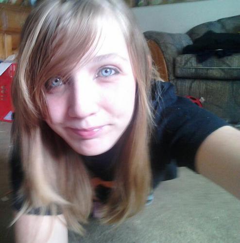 CaitlinIsBlond's profile picture. My name is Caitlin and I like unicorns.