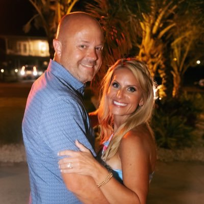 Entrepreneur, Husband & Father of 4. Enjoy time with family, working in real estate, traveling & watching sports.