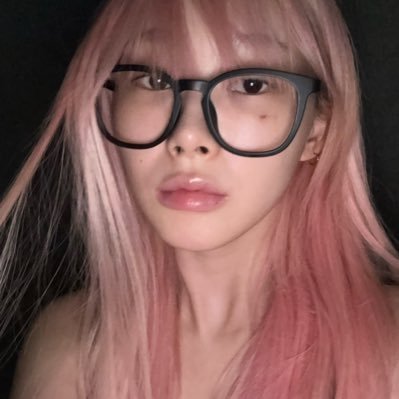 @aerilossy