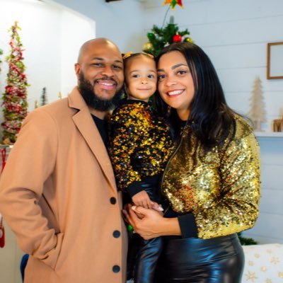 Follower of Christ! Husband! Girl Dad! Motivator! Educator! Asst. Women’s Basketball Coach @MSUTexasWBB!🎙️Podcaster! #playcollegebasketball @kbjacademy