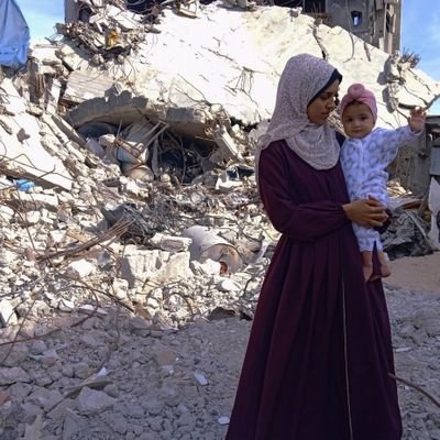 I, Rania, From Gaza want your help to save my children. And my family .Donation Link / https://t.co/dMiQxfcte5