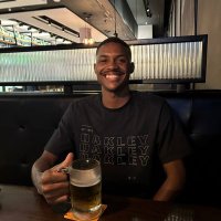 L i n o 🤴🏾 (@silvarnn77) 's Twitter Profile