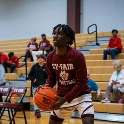 5'10 140lbs | Junior Guard Cy-Fair HS TX. C/O 2027. Cell: 281-757-3689. 3.0/4.00 GPA.