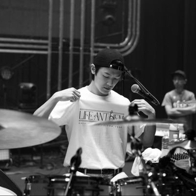 Only Roleplayer of CNBLUE's Drummer 강민혁 • Not the real one • Follow the real one @MR_KANGGUN • Not Safe For You • Selective following • S-ND •